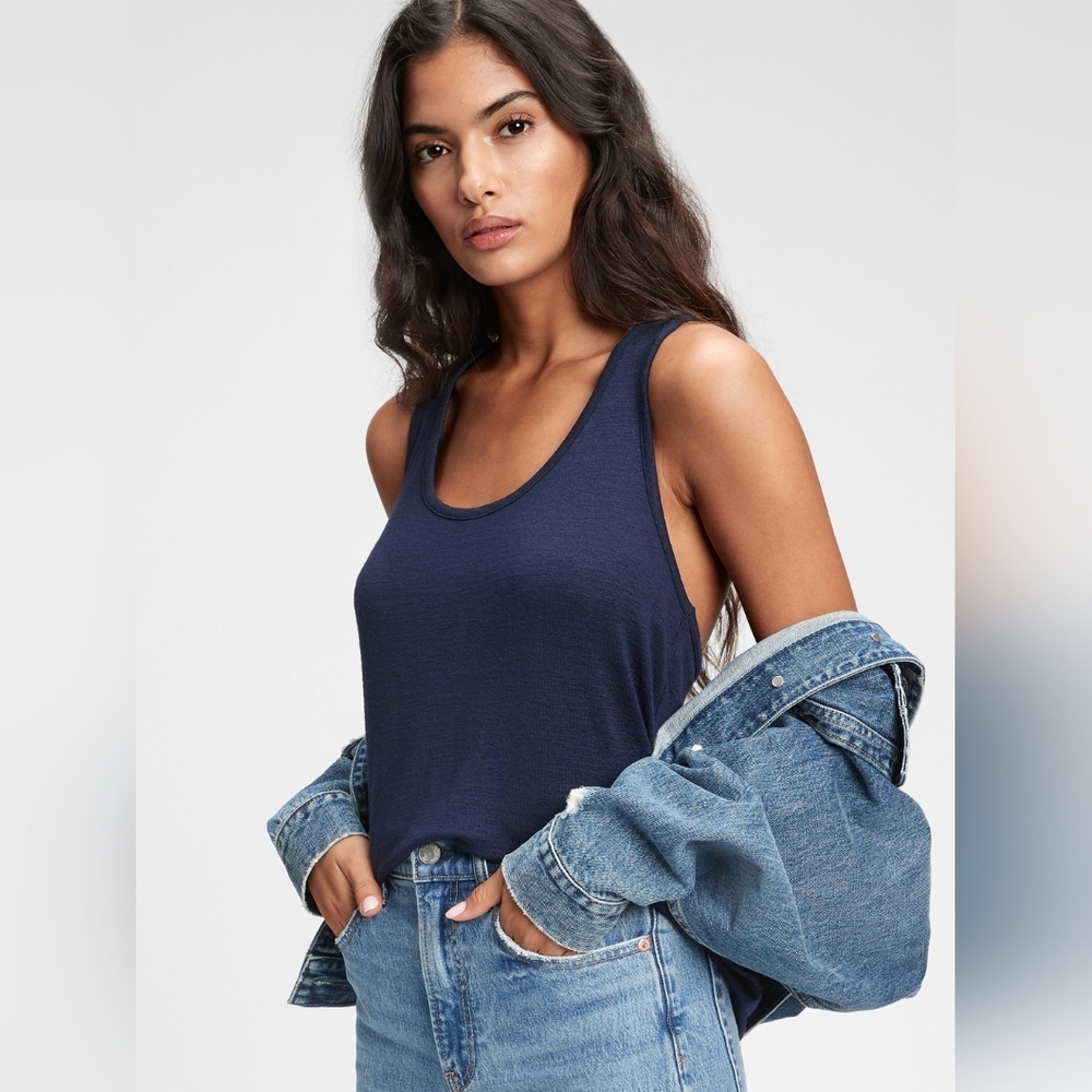 NWT! Gap - Softspun Twistback Tank Top 669526 | Navy Blue | Size XS